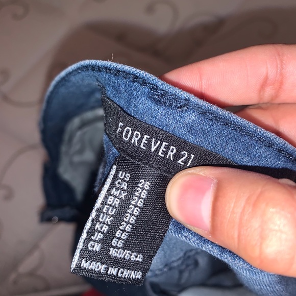 🔥 3/$20 Forever 21 Skinny Jeans - Picture 3 of 4